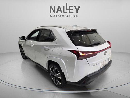 2025 Lexus UX 300h Premium