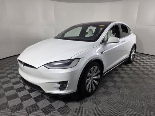 2019 Tesla Model X 75D