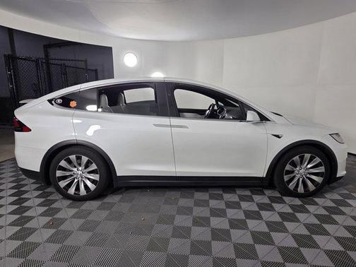 2019 Tesla Model X 75D