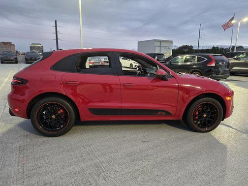 2017 Porsche Macan GTS