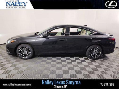 2025 Lexus ES 300h Base