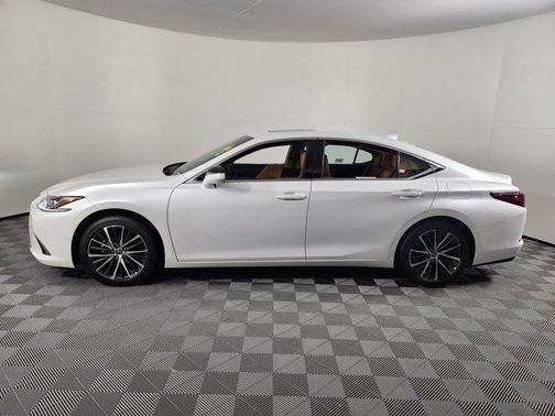 2025 Lexus ES 350 Base