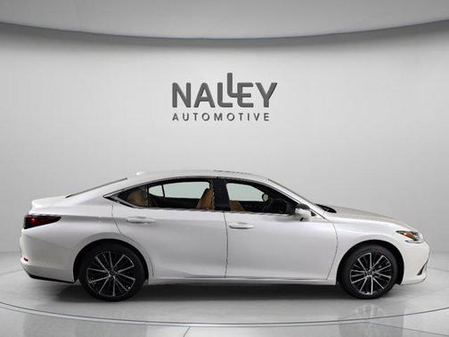 2025 Lexus ES 350 Base