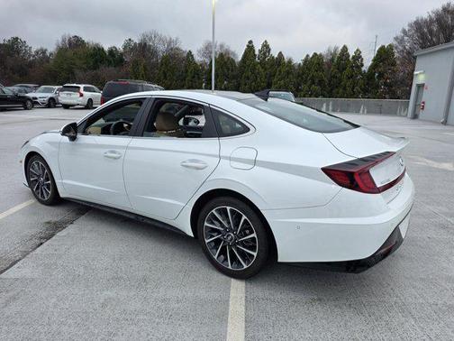 2021 Hyundai SONATA Limited