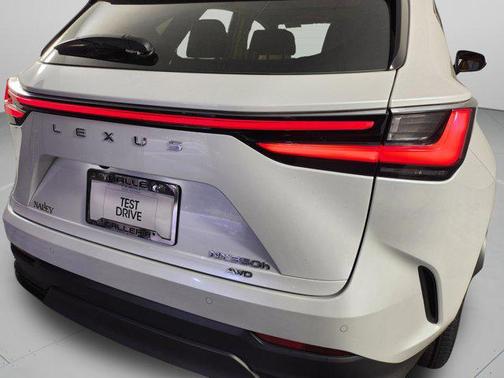2024 Lexus NX 350h Premium