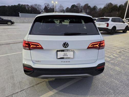 2022 Volkswagen Taos 1.5T S