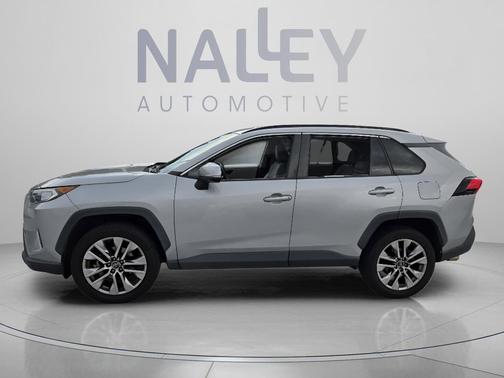Silver Sky Metallic 2019 Toyota RAV4 XLE Premium