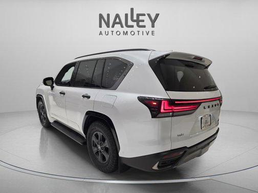 2026 Lexus LX 700h Overtrail