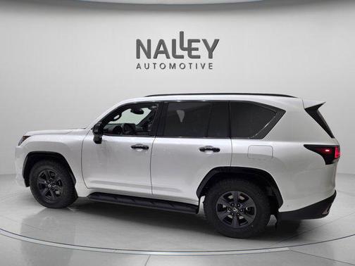 2026 Lexus LX 700h Overtrail