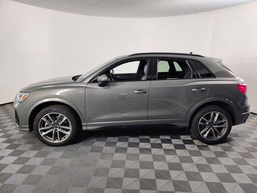 2024 Audi Q3 45 S line Premium Plus