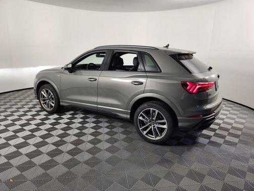 2024 Audi Q3 45 S line Premium Plus