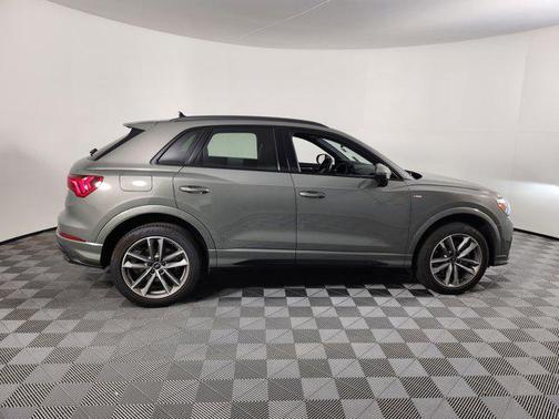 2024 Audi Q3 45 S line Premium Plus