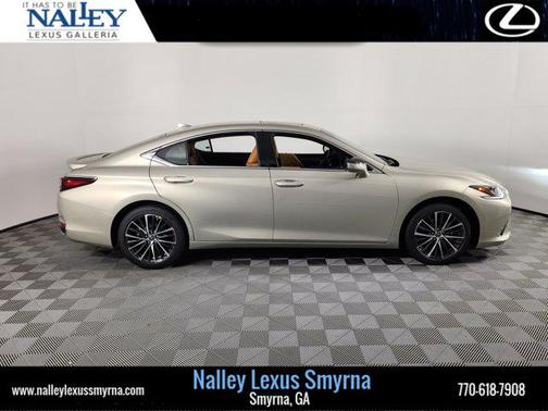 2025 Lexus ES 300h Base
