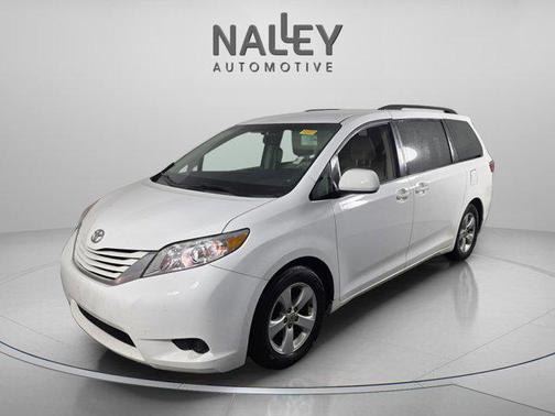 2015 Toyota Sienna LE