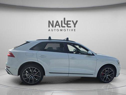 2021 Audi Q8 55 Premium Plus