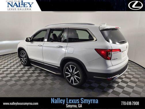 2021 Honda Pilot Touring 8-Passenger