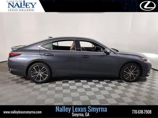 2023 Lexus ES 300h Base