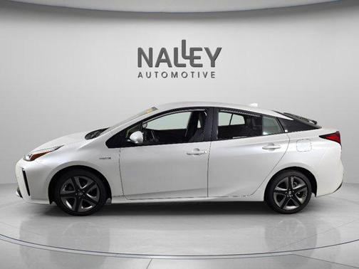 2021 Toyota Prius XLE