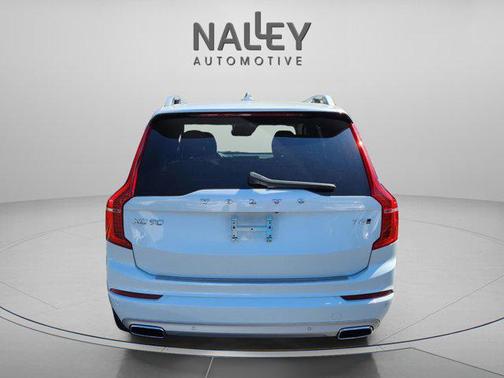 2019 Volvo XC90 T6 Momentum