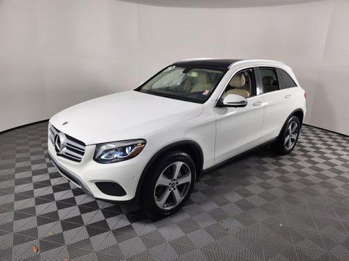 2019 Mercedes-Benz GLC 300 Base