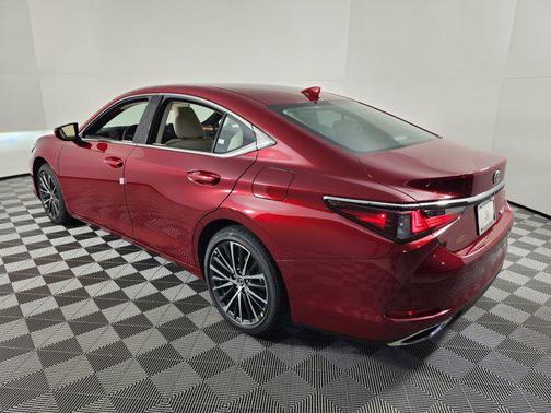 2025 Lexus ES 350 Base