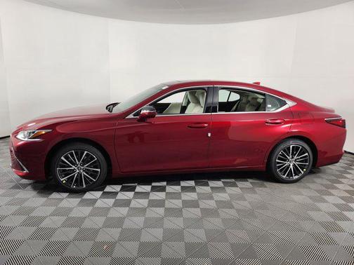 2025 Lexus ES 350 Base