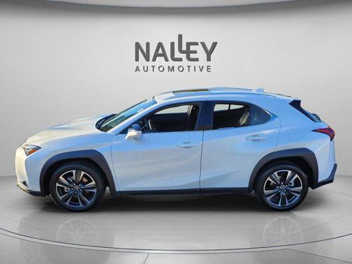 2025 Lexus UX 300h Base