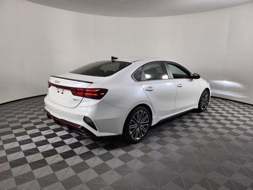 2024 Kia Forte GT