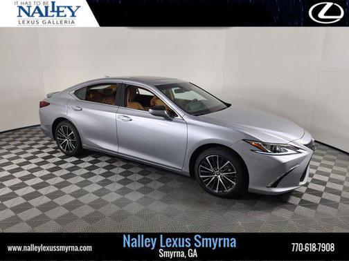 2025 Lexus ES 300h Base