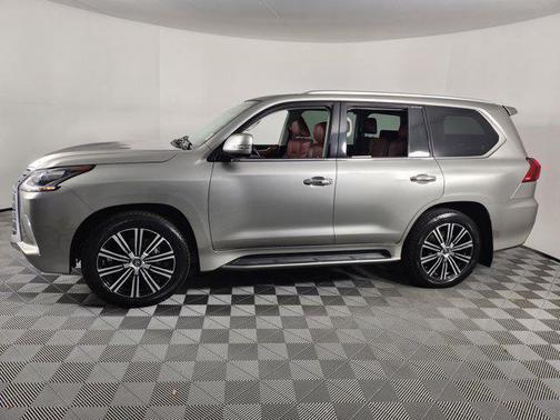 2021 Lexus LX 570 Three-Row