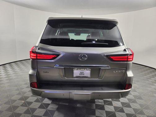 2021 Lexus LX 570 Three-Row