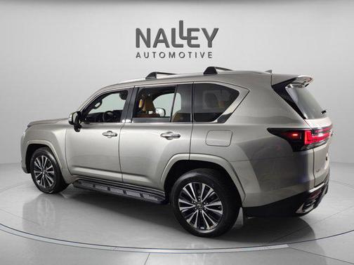 2022 Lexus LX 600 Premium