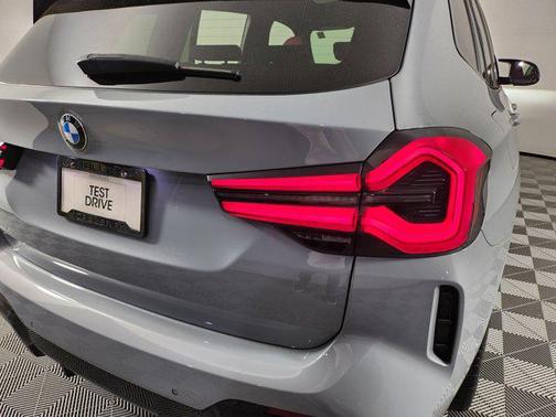2023 BMW X3 M40i