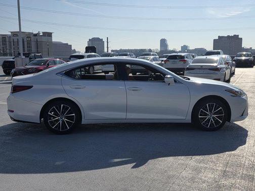 2024 Lexus ES 350 Base