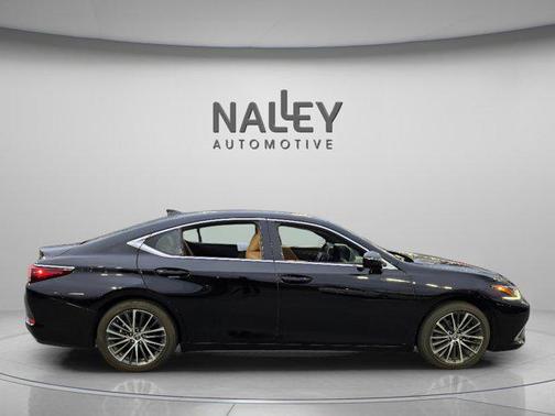 2023 Lexus ES 350 Base