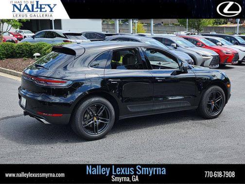 2020 Porsche Macan Base