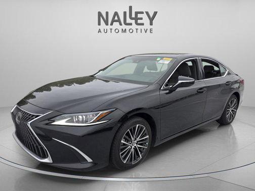 2023 Lexus ES 300h Base