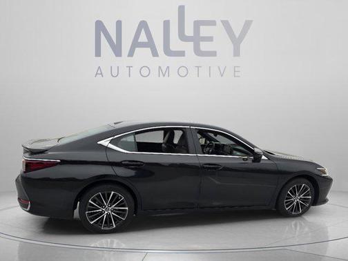 Caviar 2023 Lexus ES 300h Base