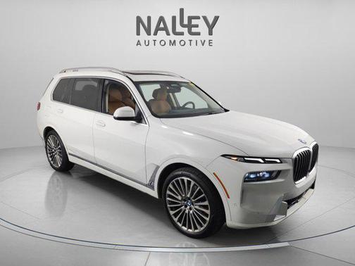 2023 BMW X7 xDrive40i