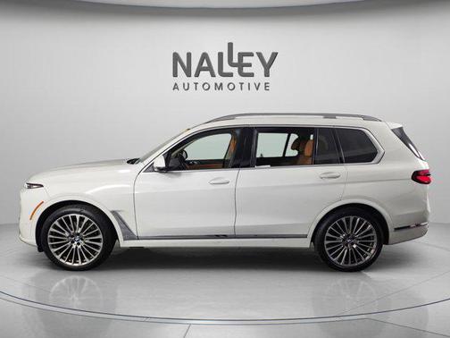 2023 BMW X7 xDrive40i