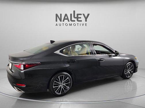 2025 Lexus ES 350 Base