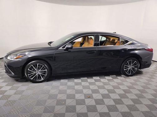 2025 Lexus ES 350 Base