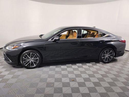 2025 Lexus ES 350 Base