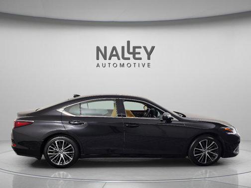 2025 Lexus ES 350 Base