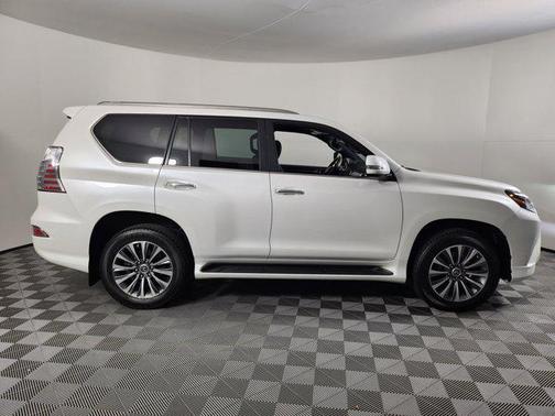 2023 Lexus GX 460 Luxury