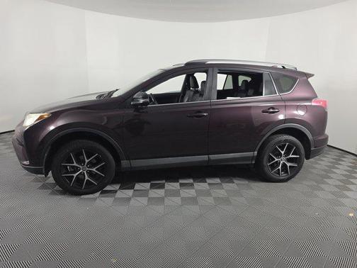 2018 Toyota RAV4 SE