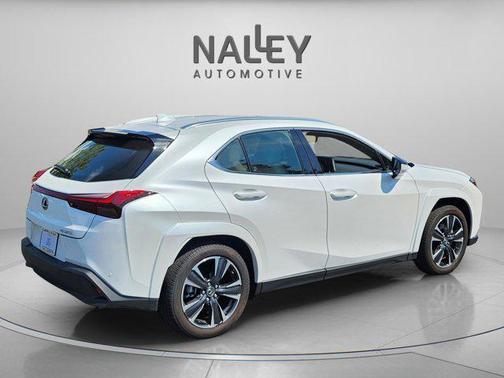 2023 Lexus UX 250h Base