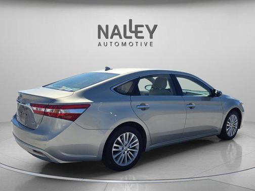 2015 Toyota Avalon Hybrid XLE Touring