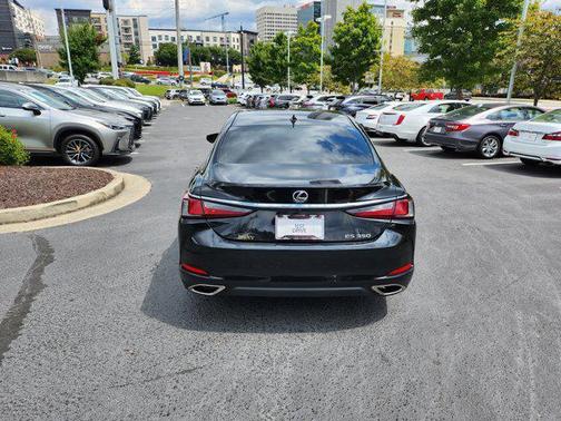 2024 Lexus ES 350 Base