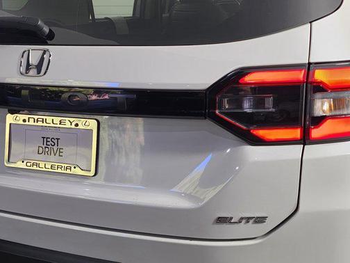 2025 Honda Pilot Elite